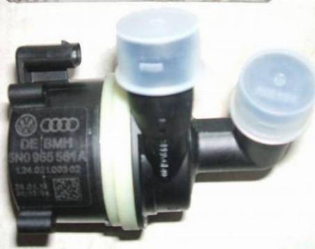 AUDI 5N0965561A - Водна помпа vvparts.bg