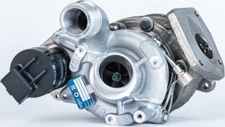 BorgWarner 5439-988-0112 - Турбина, принудително пълнене с въздух vvparts.bg