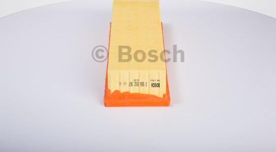 BOSCH 0 986 B02 367 - Въздушен филтър vvparts.bg