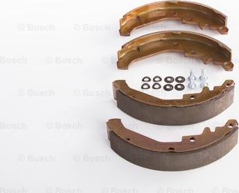 BOSCH 0 986 BB3 516 - Комплект спирачна челюст vvparts.bg