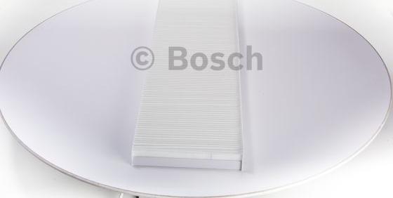 BOSCH 0 986 BF0 570 - Филтър купе (поленов филтър) vvparts.bg