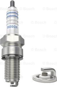 BOSCH 0 242 150 800 - Запалителна свещ vvparts.bg