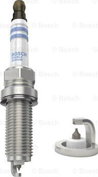 BOSCH 0 242 135 529 - Запалителна свещ vvparts.bg