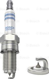 BOSCH 0 242 135 525 - Запалителна свещ vvparts.bg