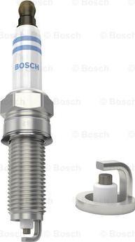 BOSCH 0 242 135 527 - Запалителна свещ vvparts.bg