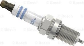 BOSCH 0 242 235 982 - Запалителна свещ vvparts.bg