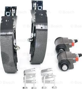 BOSCH 0 204 114 586 - Комплект спирачна челюст vvparts.bg