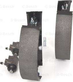 BOSCH 0 204 114 531 - Комплект спирачна челюст vvparts.bg