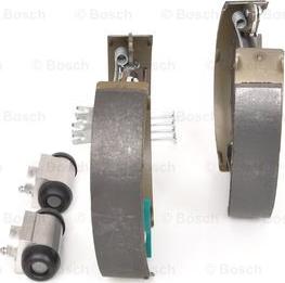 BOSCH 0 204 114 654 - Комплект спирачна челюст vvparts.bg