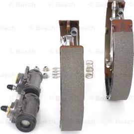 BOSCH 0 204 114 128 - Комплект спирачна челюст vvparts.bg