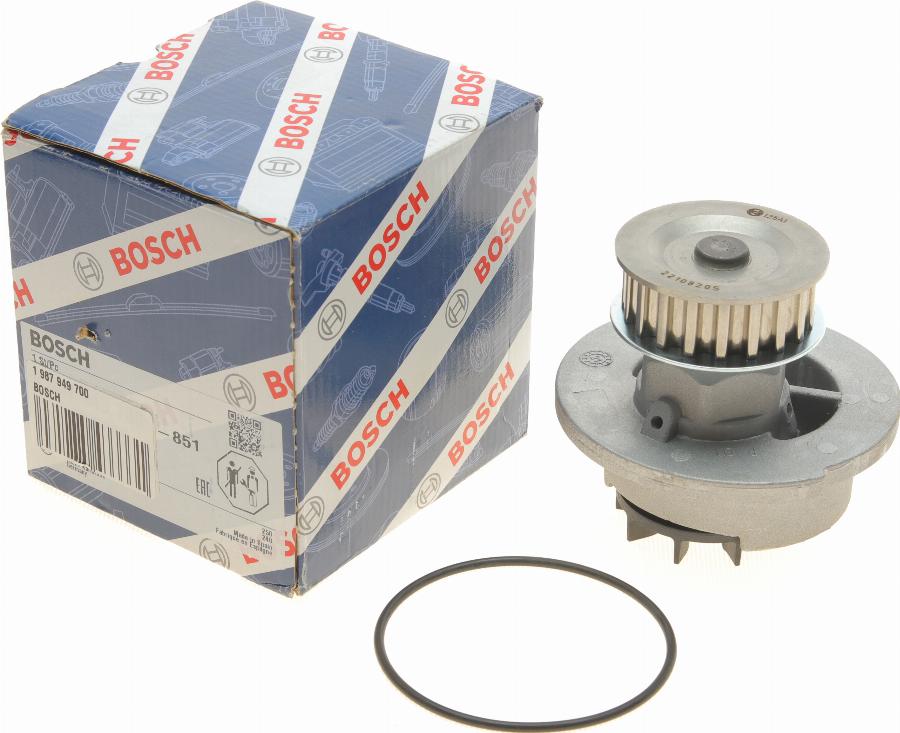 BOSCH 1 987 949 700 - Водна помпа vvparts.bg