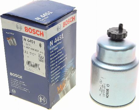 BOSCH 1 457 434 451 - Горивен филтър vvparts.bg