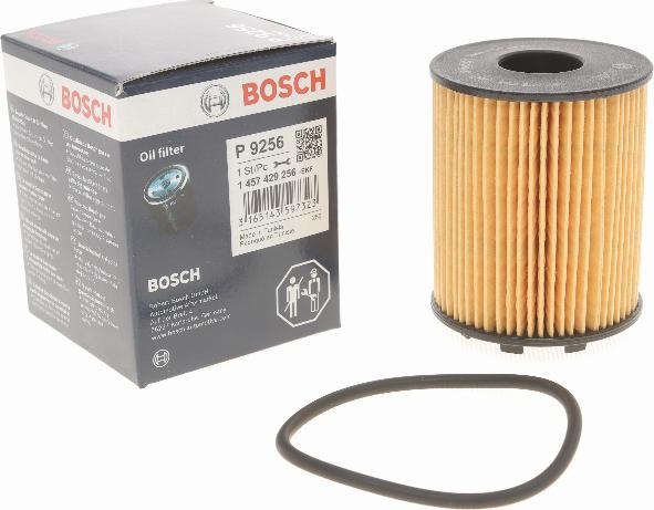 BOSCH 1 457 429 256 - Маслен филтър vvparts.bg