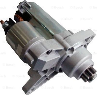 BOSCH F 042 200 028 - Стартер vvparts.bg