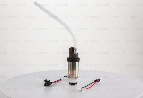 BOSCH F 000 TE0 103 - Горивна помпа vvparts.bg