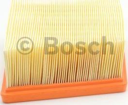 BOSCH F 026 400 135 - Въздушен филтър vvparts.bg