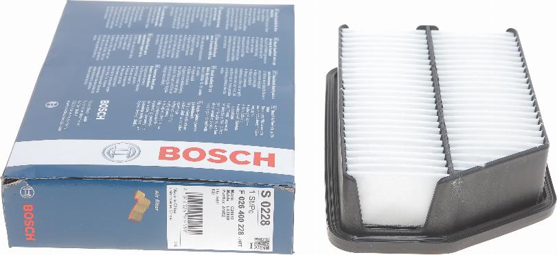 BOSCH F 026 400 228 - Въздушен филтър vvparts.bg