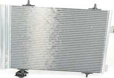 BSG BSG70525010 - Кондензатор, климатизация vvparts.bg