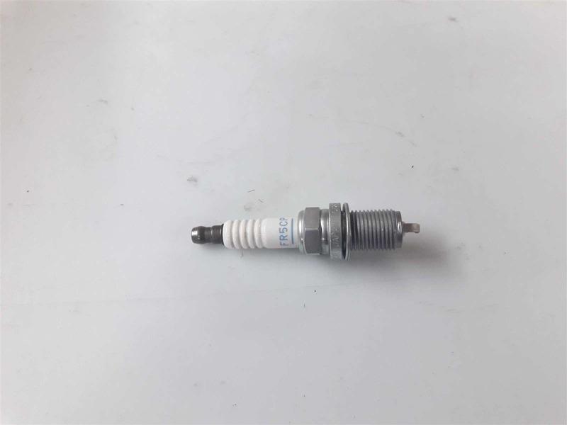 FIAT 55 18 26 23 - Запалителна свещ vvparts.bg