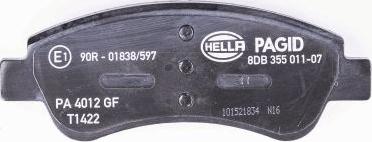 HELLA PAGID 8DB 355 011-071 - Комплект спирачно феродо, дискови спирачки vvparts.bg