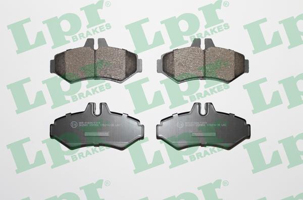 LPR 05P956 - Комплект спирачно феродо, дискови спирачки vvparts.bg