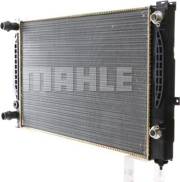 MAHLE CR 132 000S - Радиатор, охлаждане на двигателя vvparts.bg