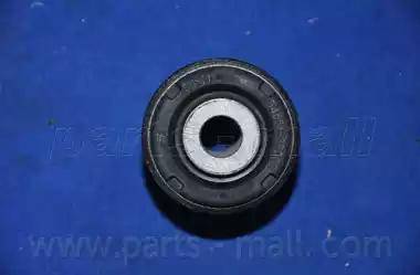 Parts-Mall CB-H098 - Тампон, носач vvparts.bg