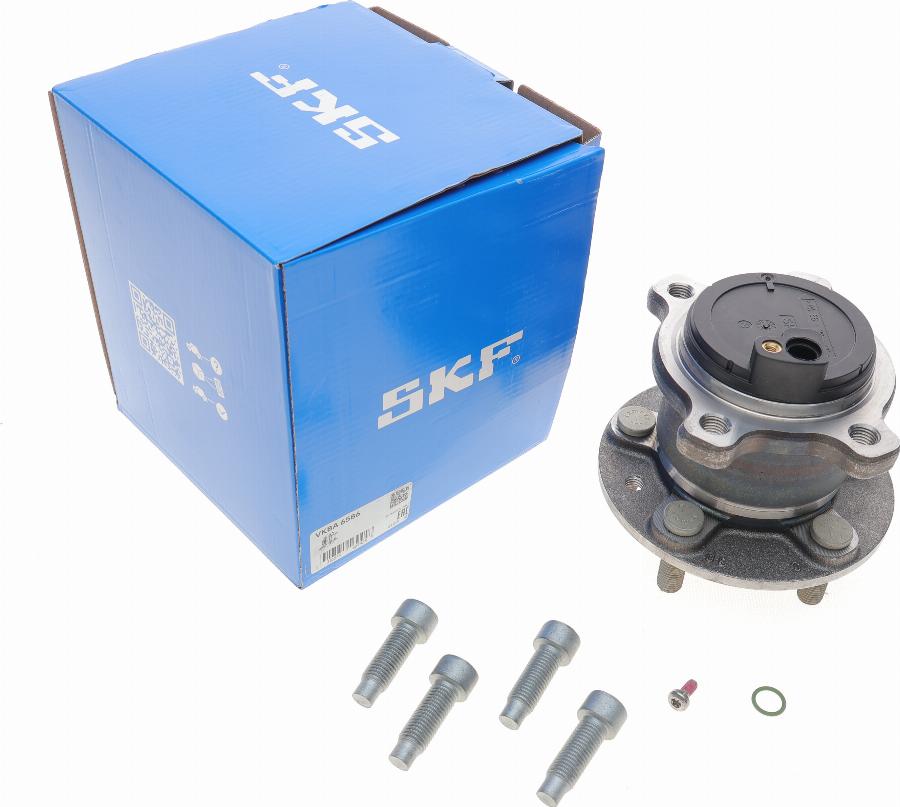 SKF VKBA 6586 - Комплект колесен лагер vvparts.bg