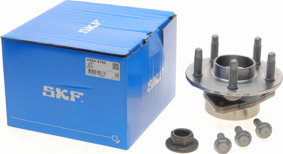 SKF VKBA 6765 - Комплект колесен лагер vvparts.bg