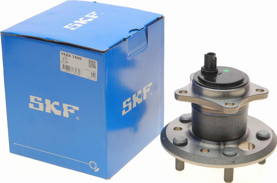 SKF VKBA 7690 - Комплект колесен лагер vvparts.bg