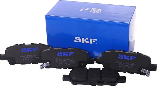 SKF VKBP 90204 A - Комплект спирачно феродо, дискови спирачки vvparts.bg