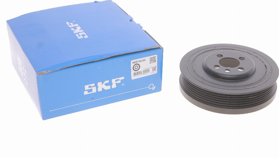 SKF VKM 93104 - Ремъчна шайба, колянов вал vvparts.bg