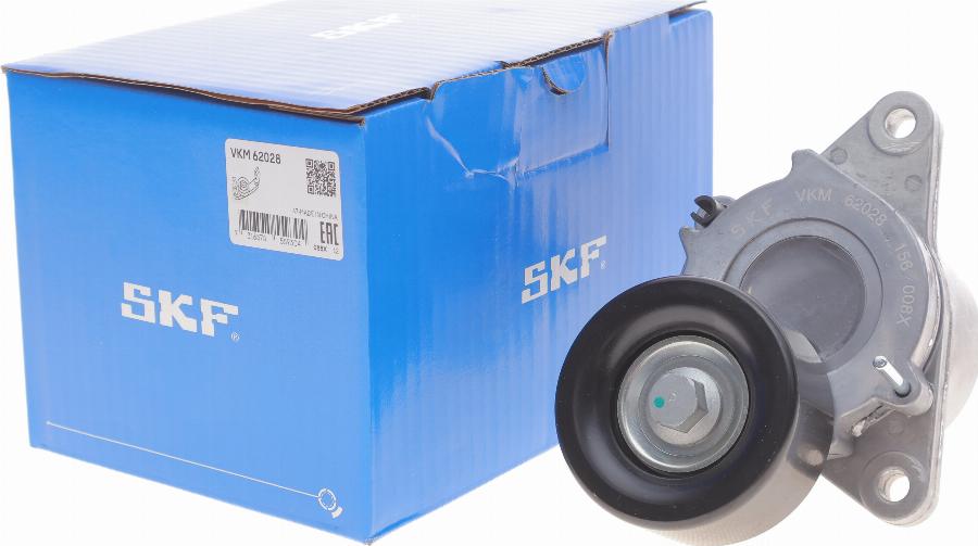 SKF VKM 62028 - Паразитна / водеща ролка, пистов ремък vvparts.bg