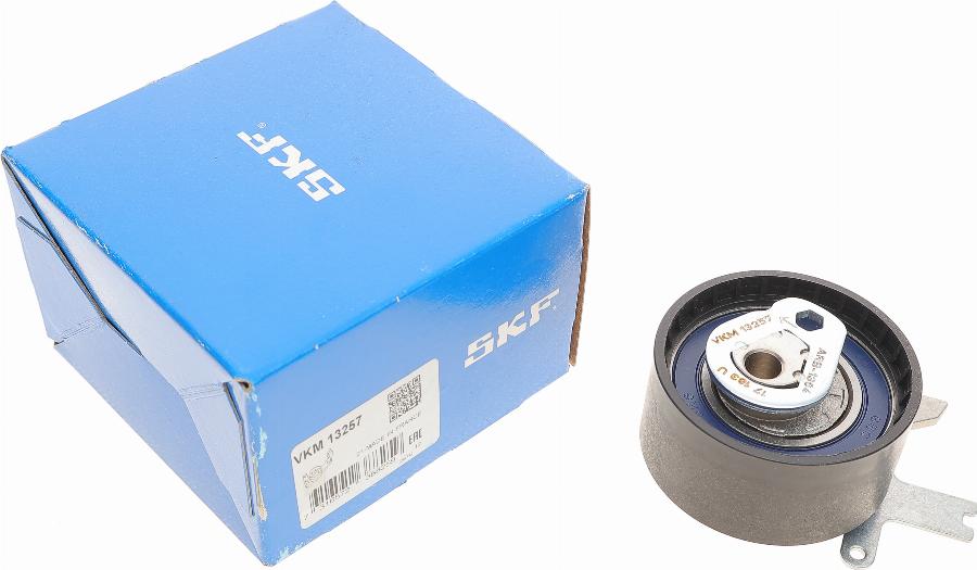 SKF VKM 13257 - Обтяжна ролка, ангренаж vvparts.bg