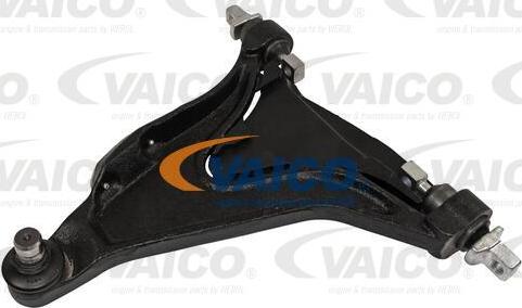 VAICO V95-9502 - Носач, окачване на колелата vvparts.bg