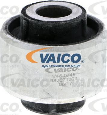 VAICO V46-0748 - Тампон, носач vvparts.bg