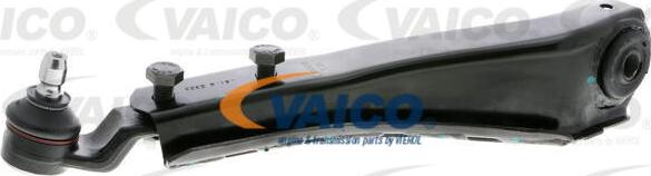 VAICO V40-0388 - Носач, окачване на колелата vvparts.bg