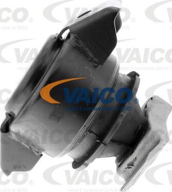 VAICO V10-1261 - Окачване, двигател vvparts.bg