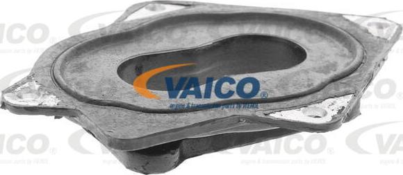 VAICO V10-1239 - Фланец, карбуратор vvparts.bg