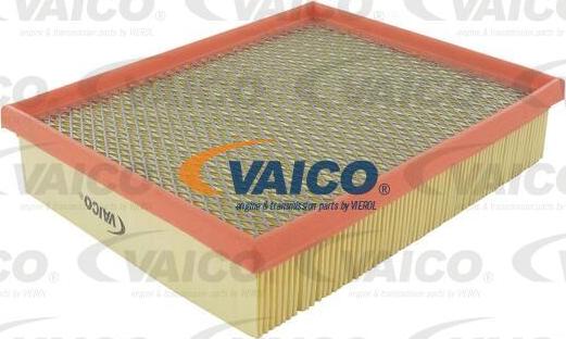 VAICO V24-0467 - Въздушен филтър vvparts.bg