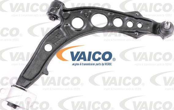 VAICO V24-0003 - Носач, окачване на колелата vvparts.bg