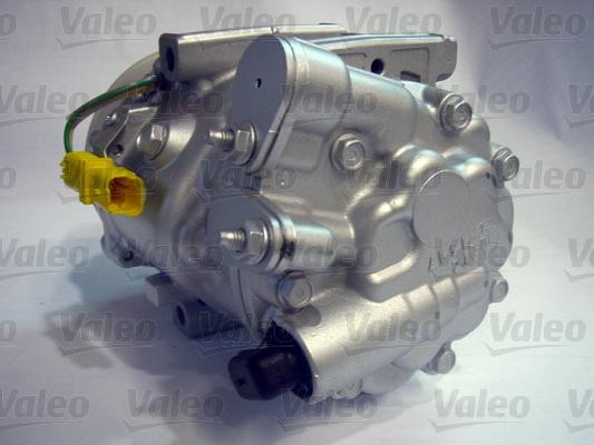 Valeo 813663 - Компресор, климатизация vvparts.bg