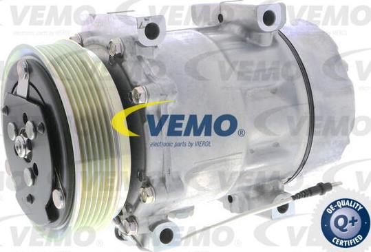 Vemo V46-15-0023 - Компресор, климатизация vvparts.bg