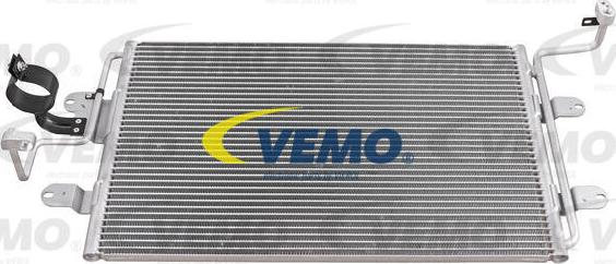 Vemo V15-62-1005 - Кондензатор, климатизация vvparts.bg