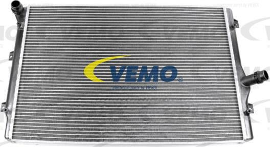 Vemo V10-60-0036 - Радиатор, охлаждане на двигателя vvparts.bg