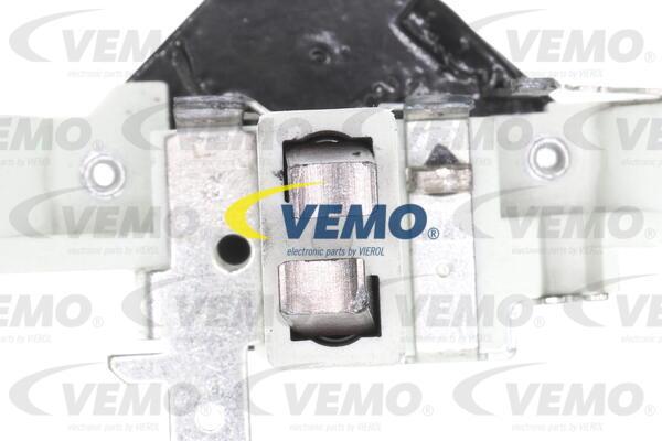 Vemo V10-77-0017 - Регулатор на генератор vvparts.bg