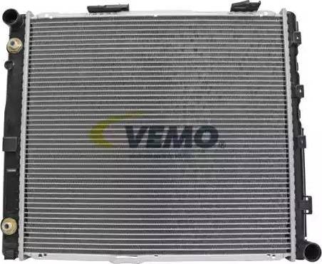 Vemo V30-60-1307 - Радиатор, охлаждане на двигателя vvparts.bg