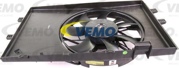 Vemo V30-01-0008 - Вентилатор, охлаждане на двигателя vvparts.bg