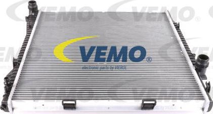 Vemo V20-60-1519 - Радиатор, охлаждане на двигателя vvparts.bg