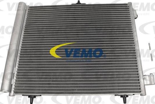 Vemo V22-62-0002 - Кондензатор, климатизация vvparts.bg